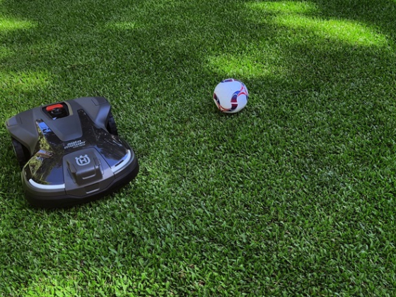 /media/p4vflafd/husqvarna_victory-dance