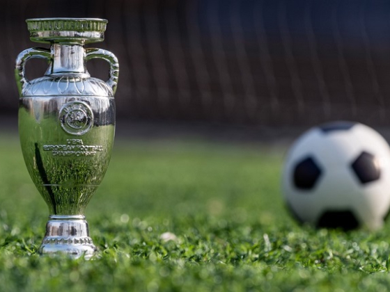/media/17452/euro-2020_pohar_fotbal