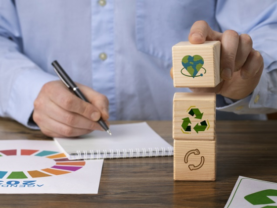 /media/26296/esg_freepik