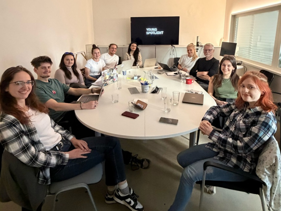 young spotlight jury1