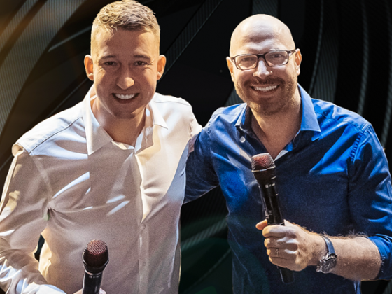 /media/uvzlm2qq/f1-na-nova-sport-budou-komentovat-eisele-a-král