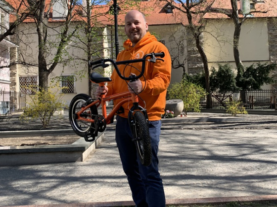 /media/ywte4qt5/bike-up