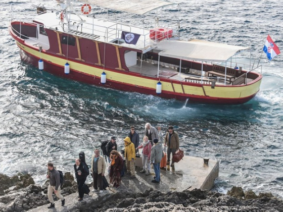 /media/jsxnc32c/bora_oneplay