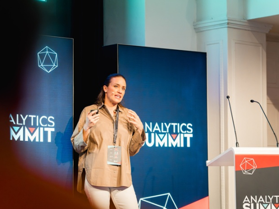 /media/2tiicibm/analytics-summit