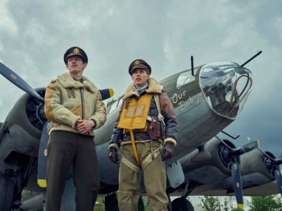/media/1swbxes5/vladcove-nebes_apple