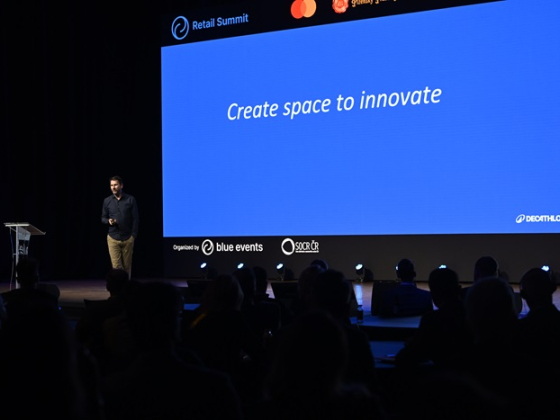 /media/5akkhy22/retail-summit_decthlon_open