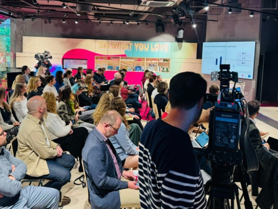 /media/ez1ppnld/tisková-konference_