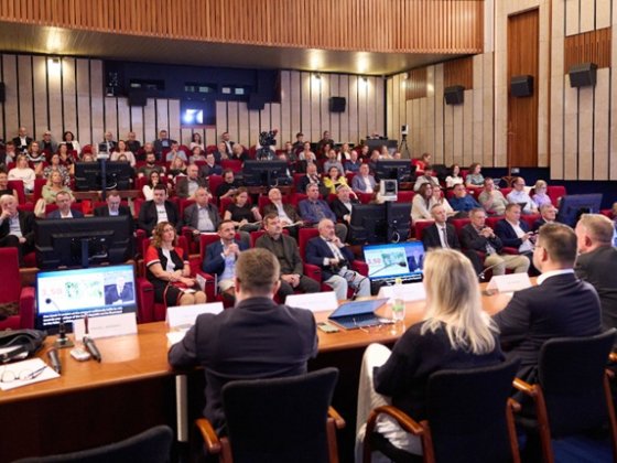 /media/cl0ooilm/digimedia