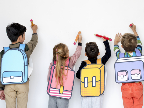 /media/bsdd2mma/classmates-friends-bag-school-education_freepik