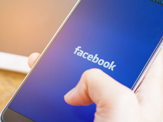 /media/13903/facebook_shutterstock