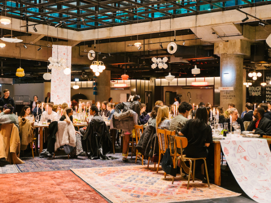 /media/reifazsq/berlin-bites_knalle-halle-robyn-steffen-for-cee-cee-creative_lowres-091