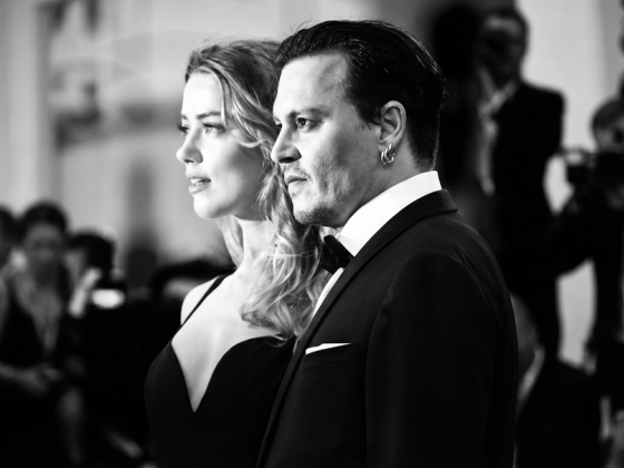 Johny vs amber Warner tv