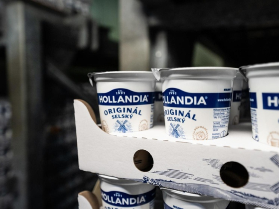 Hollandia_foto_tiskova_kvalita_Originál_Jogurt_Selský_bílý
