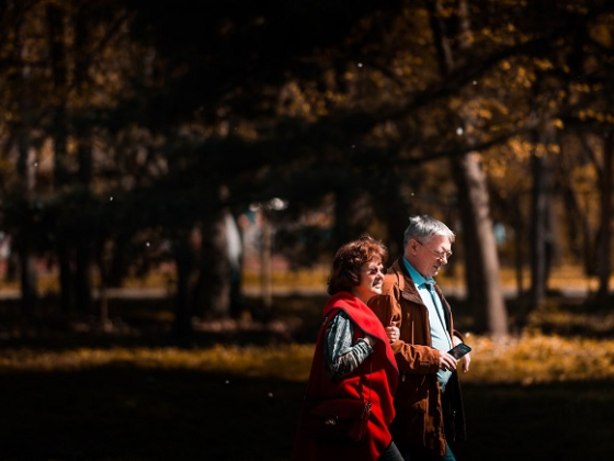 /media/22639/lide-senior_unsplash