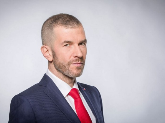 /media/19956/jakun-zelezny