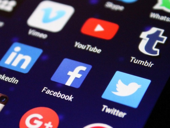 /media/6553/youtube_facebook