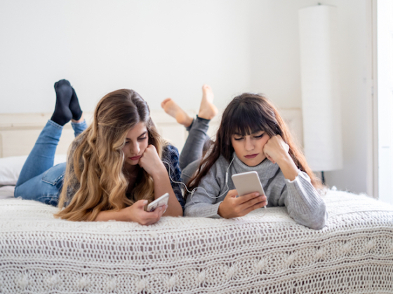 /media/12741/genz_nuda_shutterstock