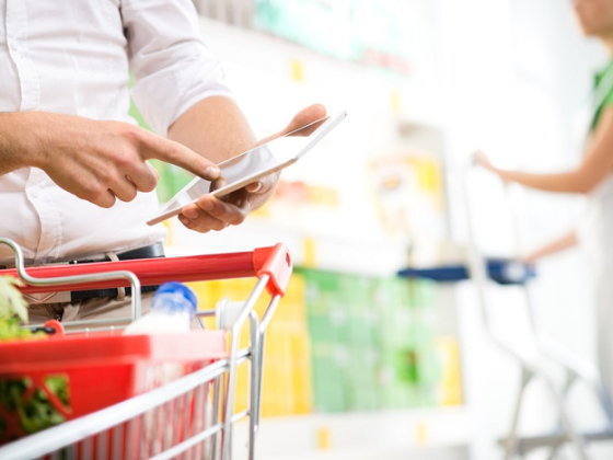 /media/16696/shutterstock_retail_digi