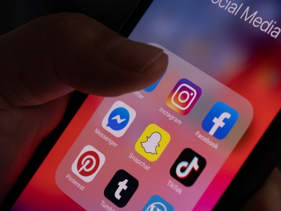 /media/20717/social-media-shutterstock