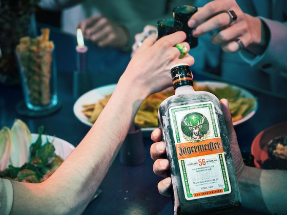 /media/4oecpokf/jagermeister_vizua