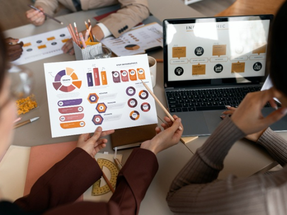 /media/mh3aawjz/trendy-marketing-data-analyzy_freepik