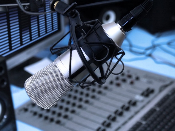 /media/9798/radio_studio