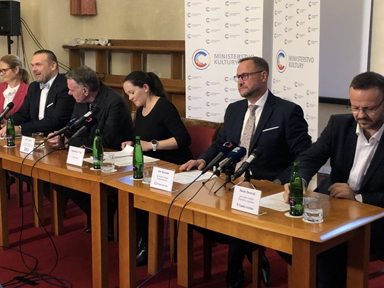 /media/h0wfil50/ministerstvo-kultury