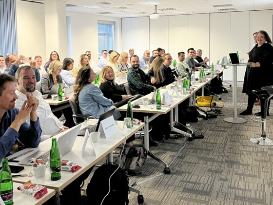 /media/lhsfdkz5/effie-porota