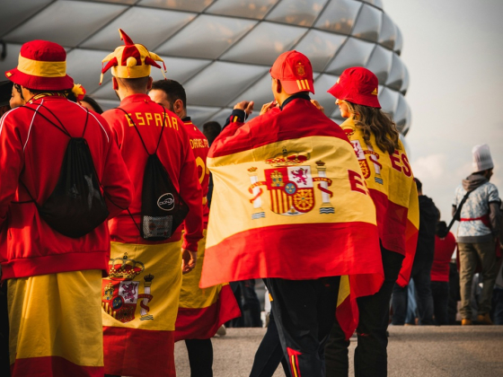 Spanelsko fanousci-unsplash