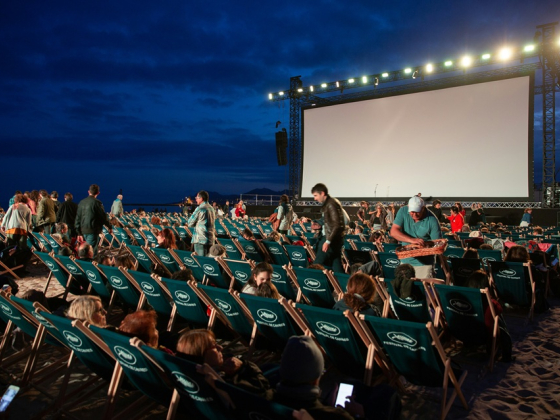 Letni kino_unsplash
