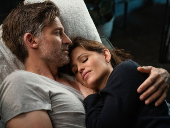 /media/24478/the_last_thing_he_told_me_apple-tv