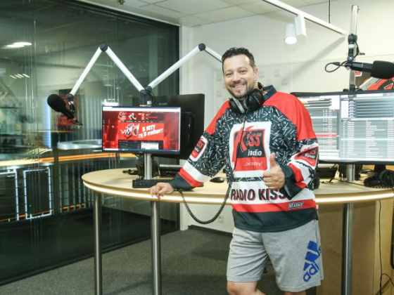 /media/25944/radio-kiss_radio-united