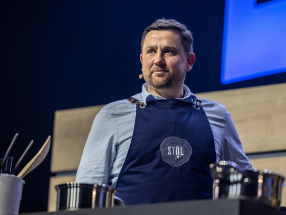 /media/cymbcvcq/nova-festival-chuti_jan-punochář