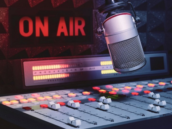 /media/11380/radio_on-air