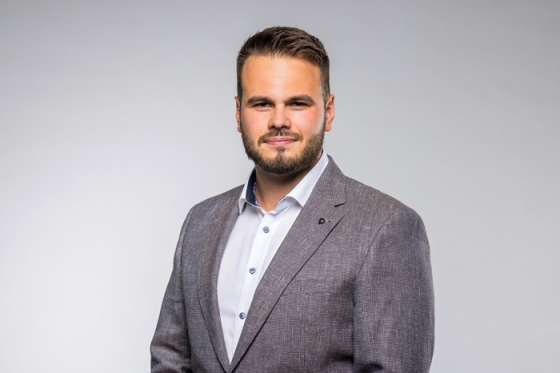 /media/jsql3op3/andreas-papadopulos-česká-televize_foto_anna-marie-baráková