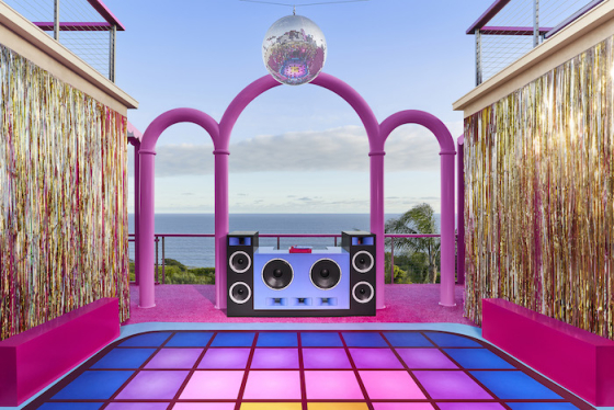 /media/25535/04-kens-dreamhouse-airbnb-disco-credit-joyce-lee