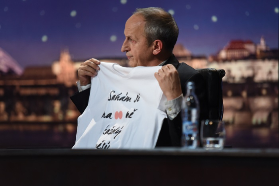 /media/9304/show-jana-krause-4