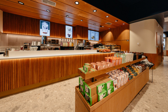 /media/15fd5ivj/starbucks_interier