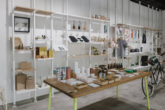 /media/8964/shopupstories