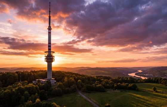 vysilac_Nanabanana_2