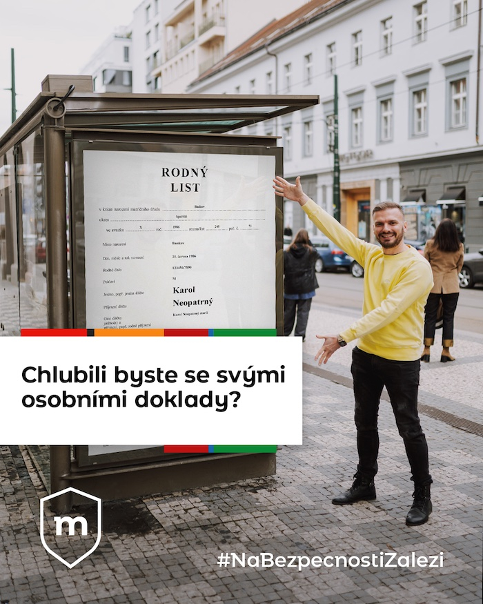 /media/25313/mbank_karol_u_clv_s_rodným_listem