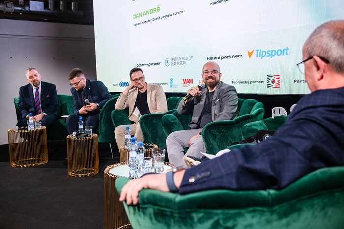 /media/0abj1e2d/apra_diskuse_2