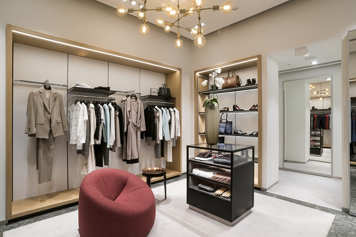 /media/8335/boss-store-centrum-chodov-1