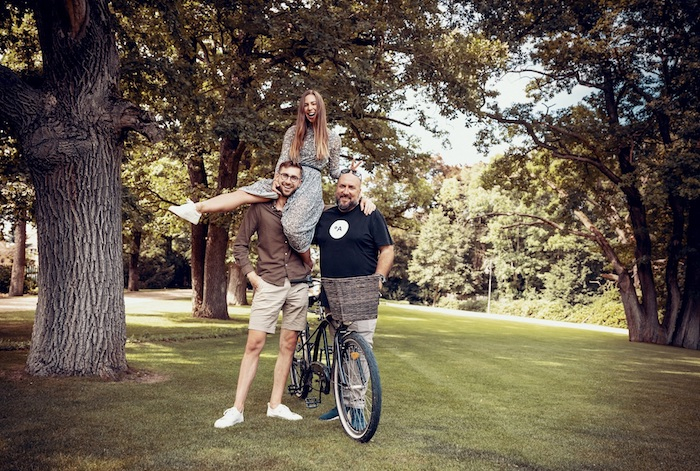 /media/17910/ap_placehunter_petr_eliska_jarda_min