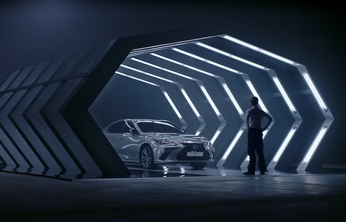 /media/24112/mag-lexus