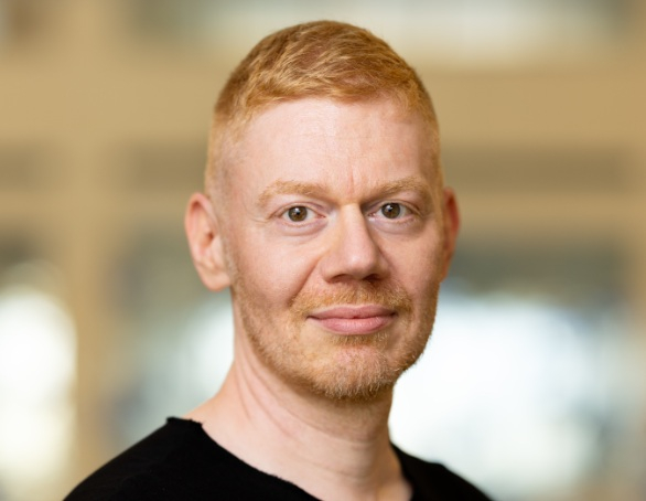 /media/tutphgw3/petr-tomáš