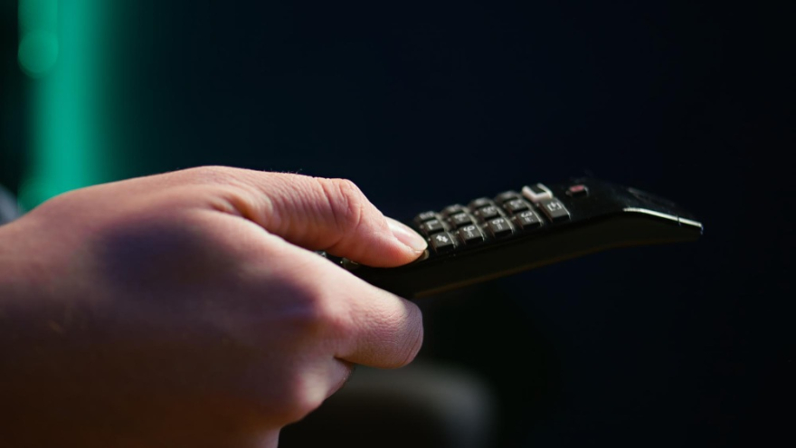 TV ovladac_Freepik