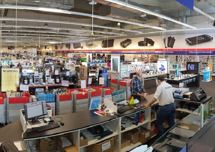 /media/13365/electro_world_prodejna_2