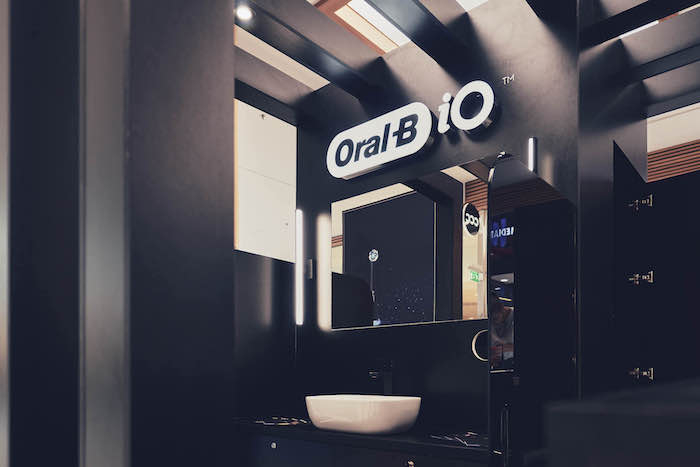 /media/26586/oral-b_pop-up_store_v_praze