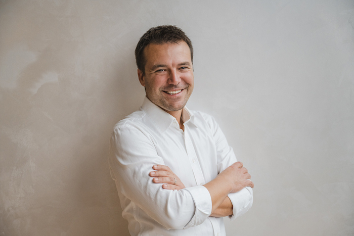 /media/26773/david-schenk_ředitel-divize-zákaznická-zkušenost_sazka